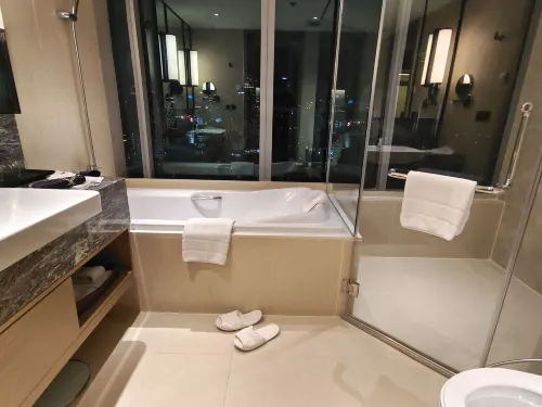 Sivatel Bangkok Hotel Rooms Photos