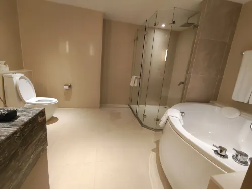 Sivatel Bangkok Hotel Rooms Photos