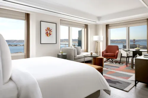 Four Seasons Hotel Embarcadero Rooms Photos