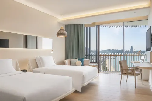 Hilton Pattaya Huoneet Photos