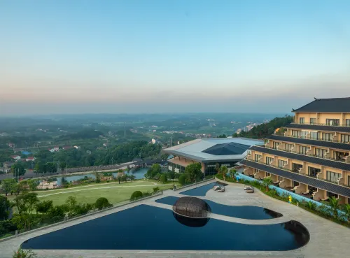 Wyndham Grand Plaza Royale Peach Blossom Hot Springs Resort Hunan Featured Photos