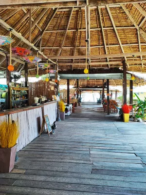 Mumsa Beach Resort & Restaurant Area Publik Photos
