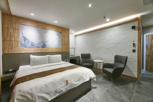 Aura Hotel Camere Photos