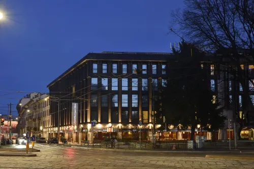 UNA HOTELS Cusani Milano Esterni Photos