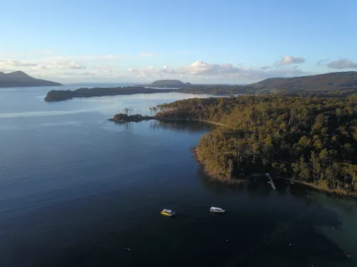 Stewarts Bay Lodge Near Hotel Photos