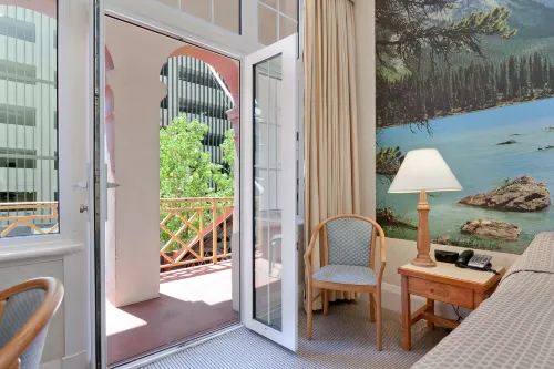 European Hotel Rooms Photos