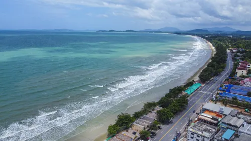 PIMPIMARN BEACH HOTEL Da non perdere Photos