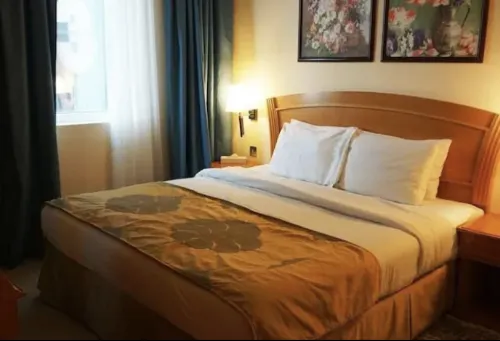 Golden Tulip Sharjah Номера Photos
