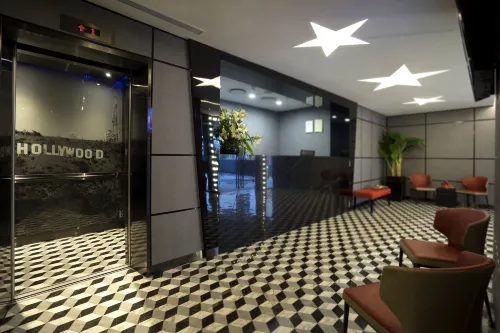Hotel 81 Premier Hollywood À ne pas manquer Photos