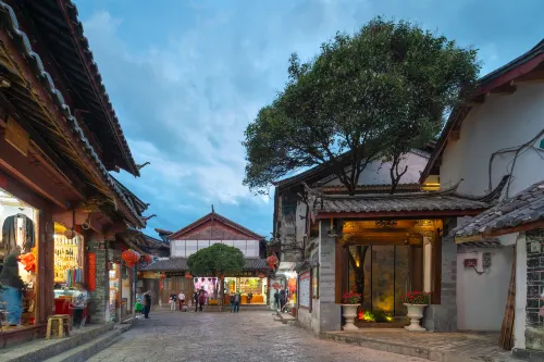 Yihe QIshe Inn (Lijiang Dashuiche Shop) Избранное Photos