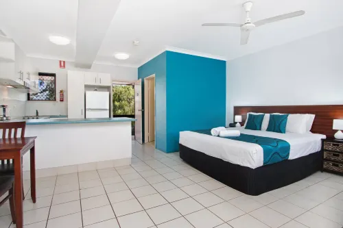 Cairns City Palms Featured Photos