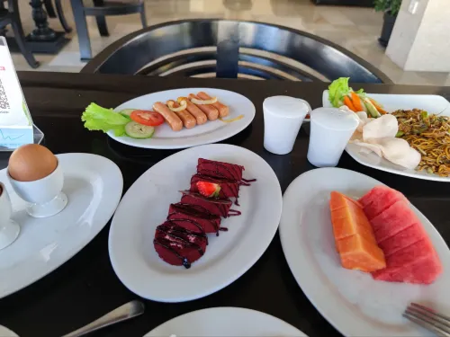 The Highland Park Resort Bogor Makanan Photos