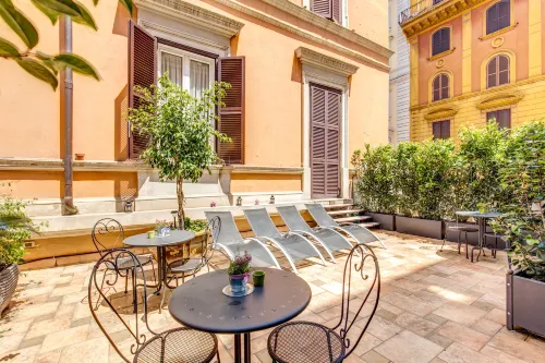 Roman Terrace Public Areas Photos