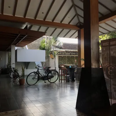 Burza Hotel Yogyakarta Area Publik Photos