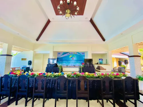 Azure Camotes Resort Hotel Espaces Affaires Photos