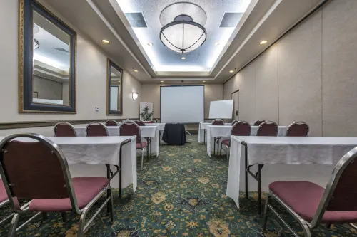 Grand Vista Hotel Featured Photos