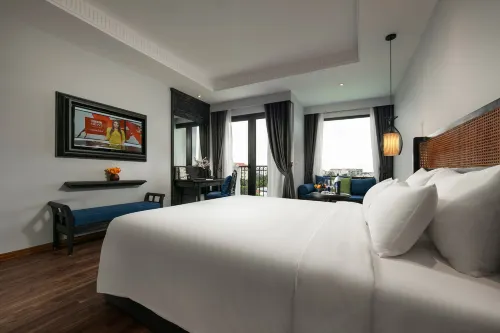 Shining Riverside Hoi An Boutique & Spa Featured Photos