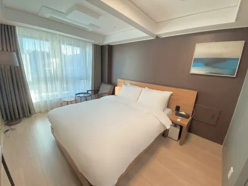 Chungchoho Best Hotel Избранное Photos