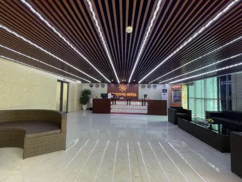 Cat Tuong Hotel Public Areas Photos