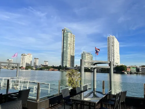 Ramada Plaza by Wyndham Bangkok Menam Riverside Near Hotel Photos