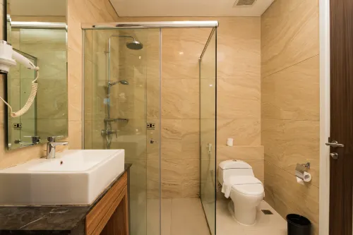 Le Eminence Hotel Convention & Resort Ciloto - Puncak Kamar Photos