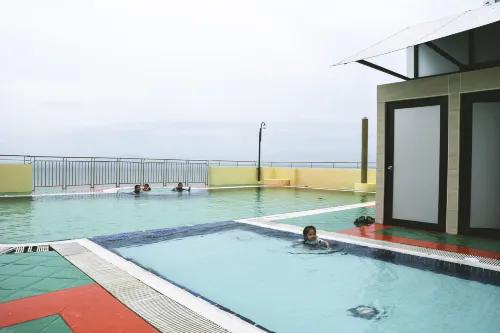 Leisure Cove Hotel and Apartments Loisirs et amusements Photos