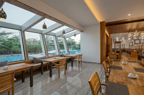 Pollos Hotel & Gallery Rembang Unggulan Photos