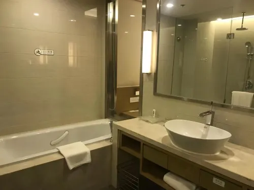 Holiday Inn Xi'an Big Goose Pagoda Rooms Photos
