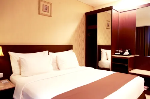 Plaza Inn Kendari Camere Photos