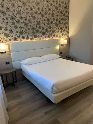 Hotel Sirio, Sure Hotel Collection by Best Western Rooms Photos