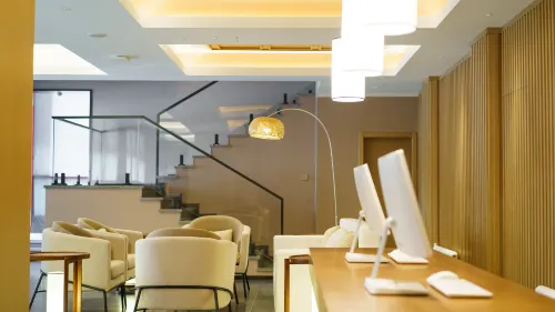 Floral Hotel·Heyuan Courtyard Light Luxury Hotel (Beijing Normal University Jishuitan Branch) Public Areas Photos