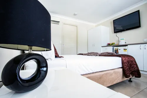 Tropicana Motel Rooms Photos