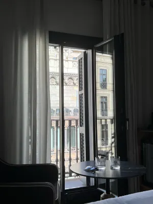 Hotel Pulitzer Barcelona Photos