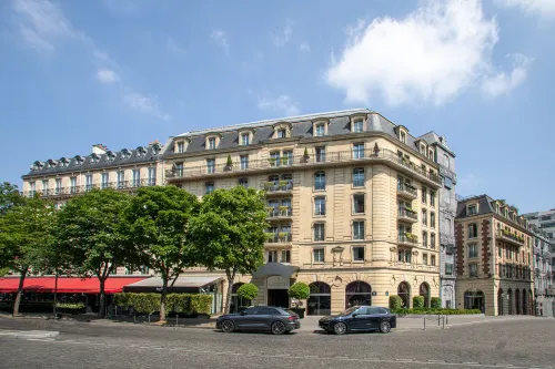 Hôtel Barrière Le Fouquet's Extérieur Photos