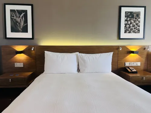 DoubleTree by Hilton Fiji - Sonaisali Island Rooms Photos
