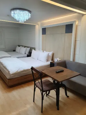 Uneed Hotel Zimmer Photos