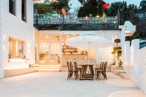 DOMO Villa Featured Photos