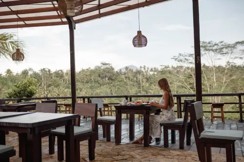 Adiwana Dara Ayu Villas Питание Photos