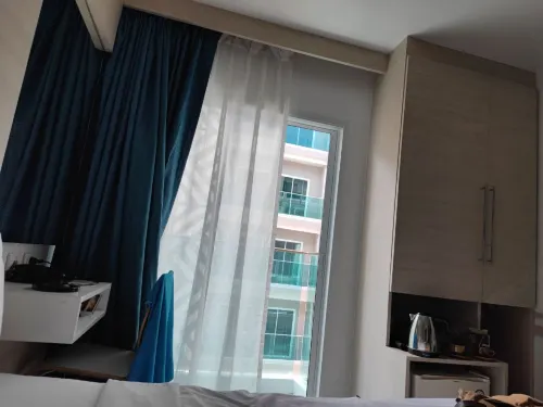 Mirage Express Patong Phuket Hotel Номера Photos
