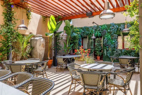 Hotel Ronda Lesseps Exterior Photos