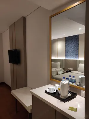 Hotel Santika Premiere Gubeng Surabaya Номера Photos