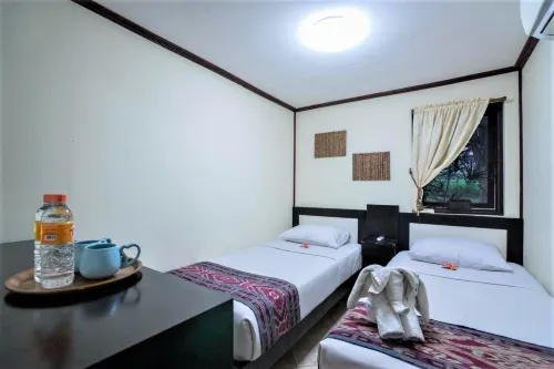 Royal Caravan Hotel & Outbound Trawas Kamar Photos