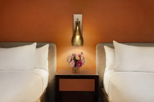 Millennium Hilton New York One UN Plaza Rooms Photos