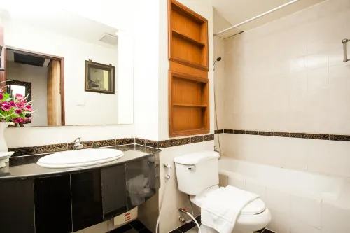 The Victory Residences Bangkok Zimmer Photos