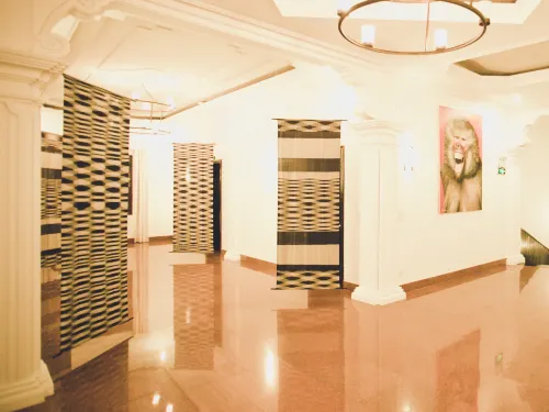 White Mansion Public Areas Photos