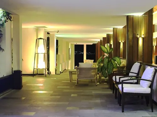 Estrella Hotel & Conference Center - Luwuk Area Publik Photos