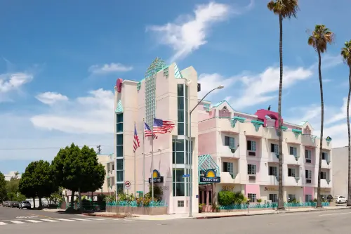Days Inn by Wyndham Santa Monica Featured Photos