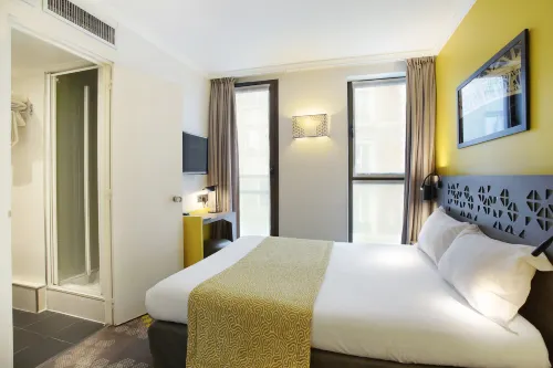 Hotel Eiffel Capitol Rooms Photos