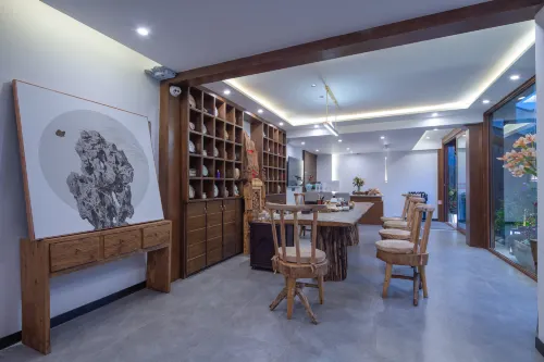 Yihe QIshe Inn (Lijiang Dashuiche Shop) Здоровье и отдых Photos
