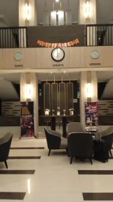 Bintang Mulia Hotel Espaces publics Photos